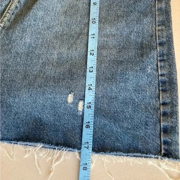 We The Free People Women's Sz 26 Jean Skirt Distressed Frayed - Picture 6 of 9
